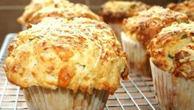 Muffins salés fromage oignon